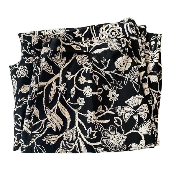 Sara Campbell Designer Wide Leg Black and White Floral Dress Pants Size 16 - Picture 5 of 6